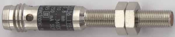 Sensor,ind.,M5x0,5 Stecker IY5036