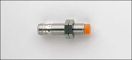 Sensor induktiv IFS201