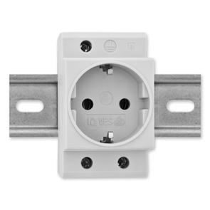 Reiheneinbaugerät, Schutzkontakt-Steckdose 63A