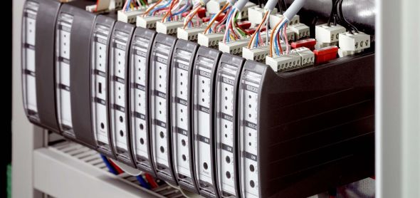Notstromsteuerzentrale MBZ 300 N48K