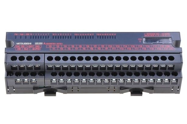 Kompakt E/A Modul AJ65SBTB1-32TE1