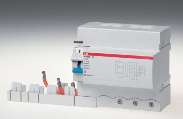 Fehlerstromschutzblock DDA803 A S-63/1