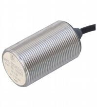 Induktiver Sensor NRB15-30GH50-E2