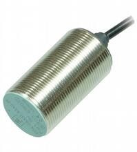 Induktiver Sensor NBB10-30GM50-E2-T