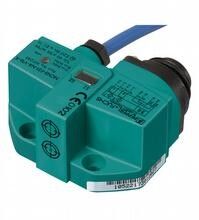 Induktiver Sensor NCN3-F31-N4-V16-K